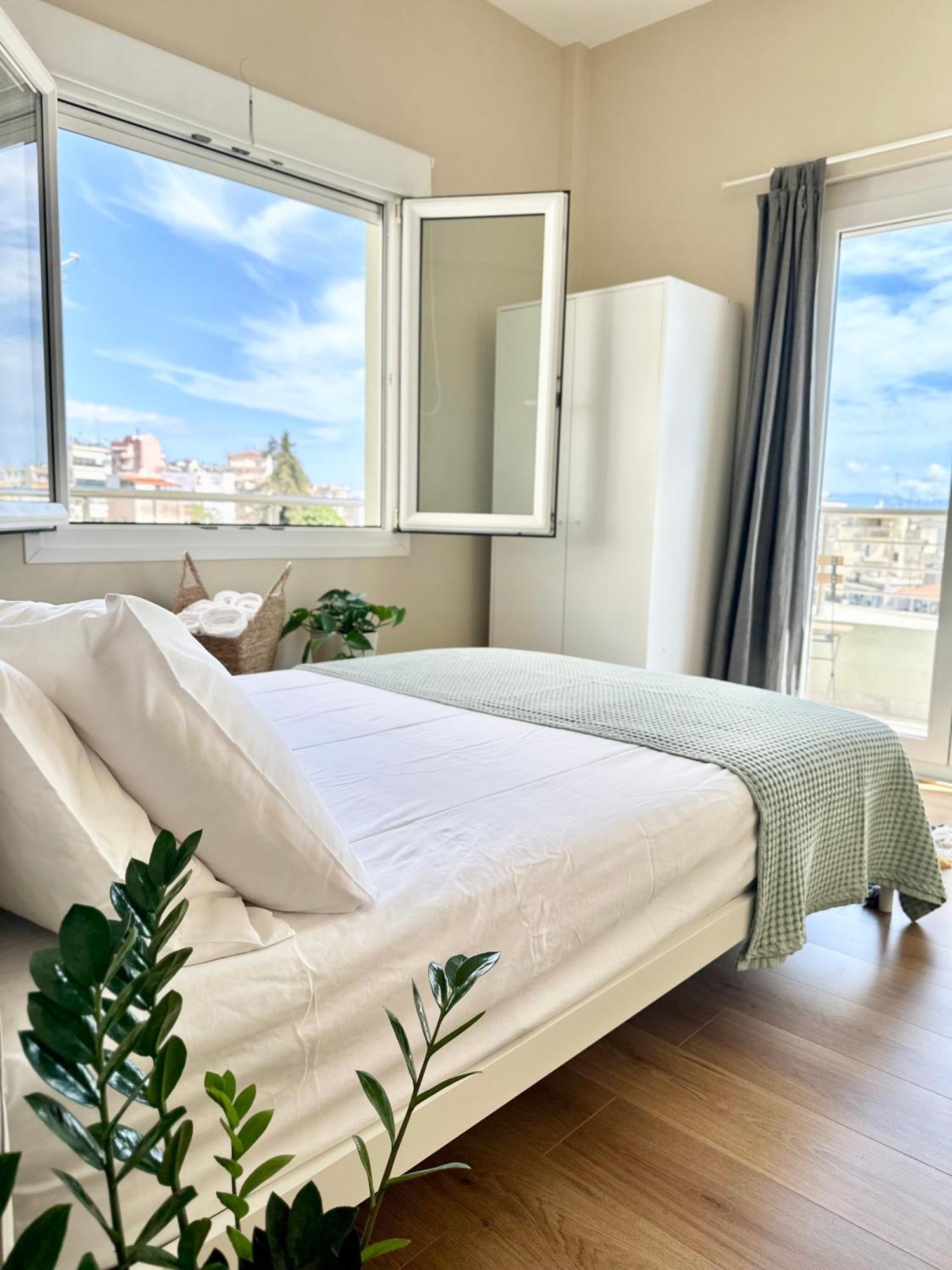 2 Doors Apartment Кавала Екстериор снимка