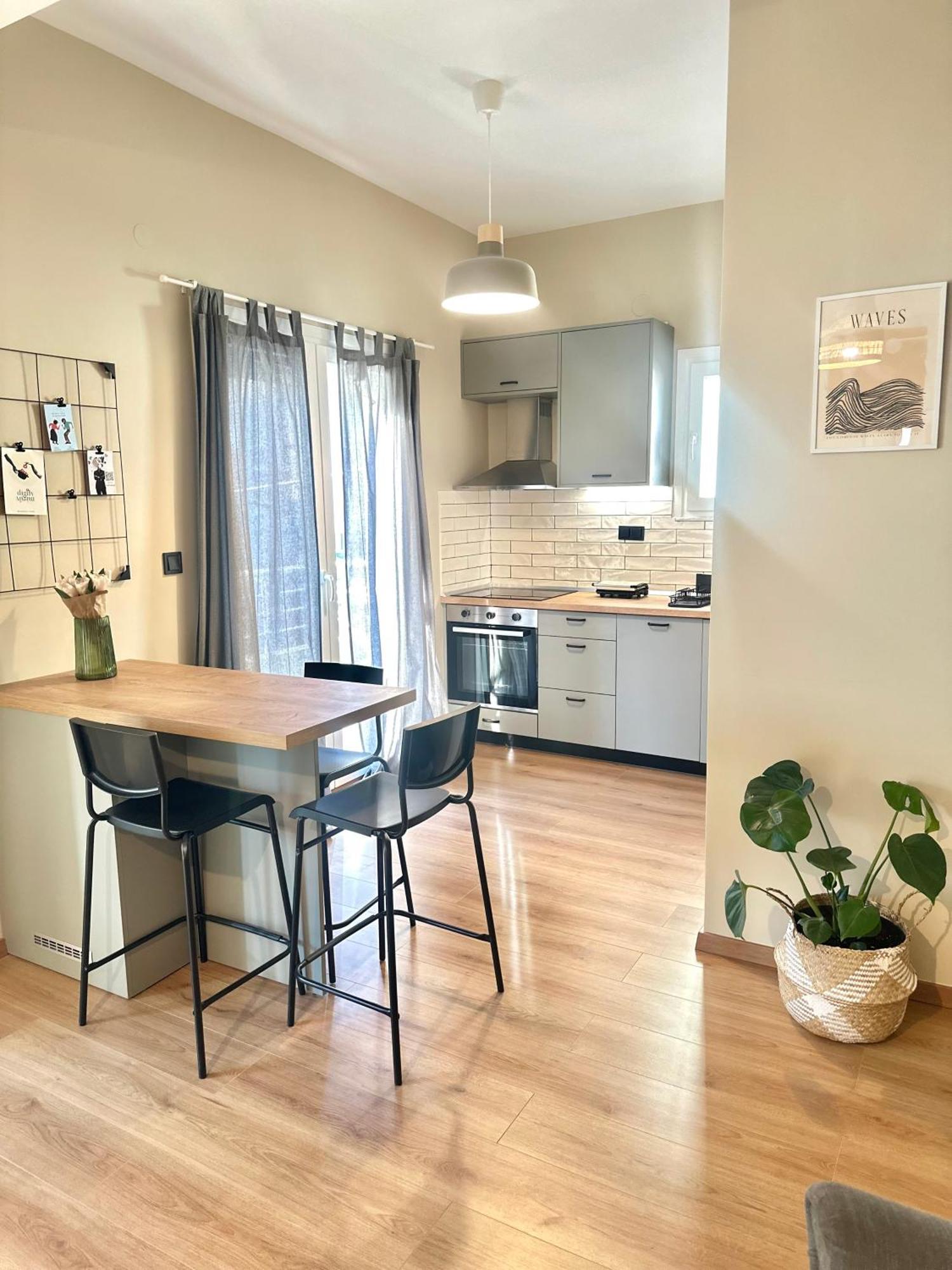 2 Doors Apartment Кавала Екстериор снимка